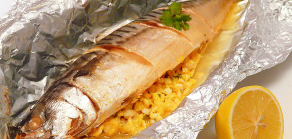 Запеченная в фольге скумбрия