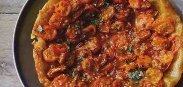 Закуска из огурцов и зелени