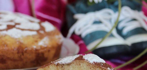 Пирог с земляничным вареньем