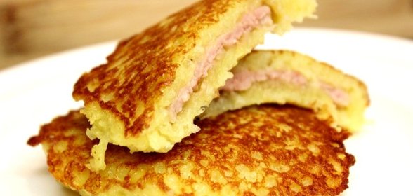 Картофельные блины с мясом