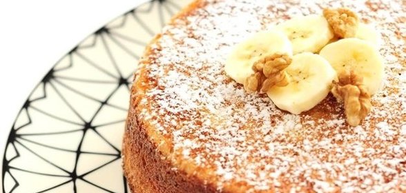 Банановый пирог с орехами и овсяными хлопьями