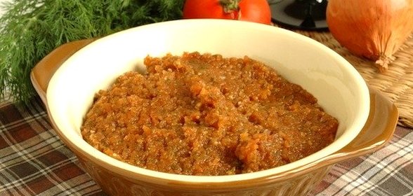 Луково-томатный соус