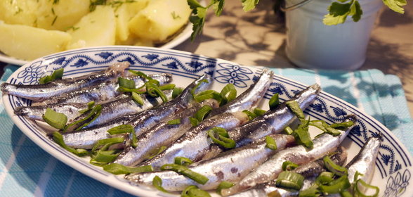 Пряная хамса (анчоусы по-домашнему)