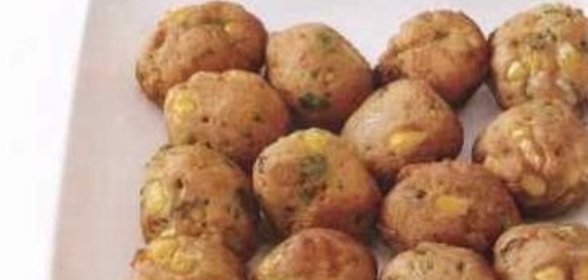 Закуска с кукурузой, приготовленная во фритюре