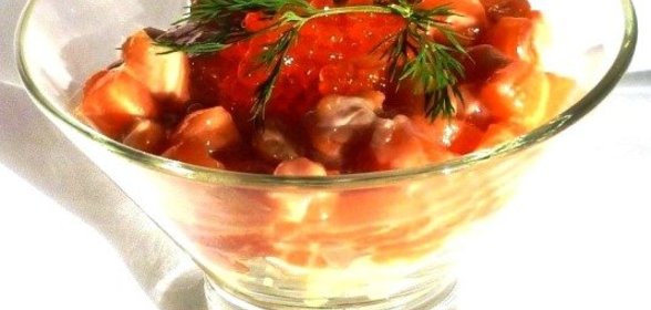 Тартар из маринованного лосося с грушей