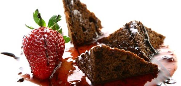 Кексы «Шок-манже» с клубничным вареньем