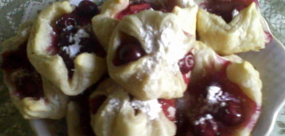 Яблочная окрошка с квашеной капустой