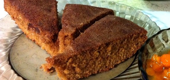 Пирог с айвовым вареньем