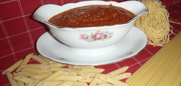 Томатный соус с фаршем