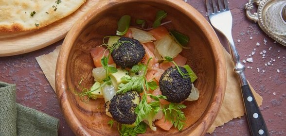 Тартар из лосося с помело