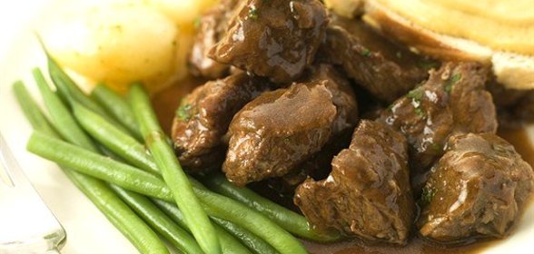 Тушеная говядина с паприкой