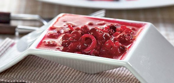 Соус из клюквы к мясу и птице