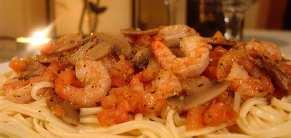 Томатный соус с креветками