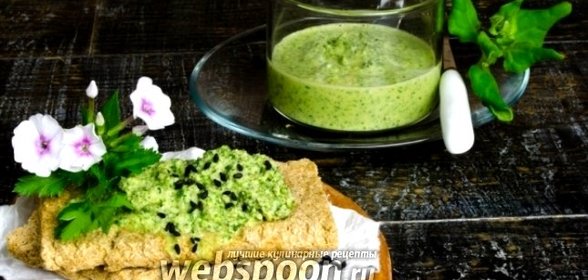 Соус из шпината с чесноком