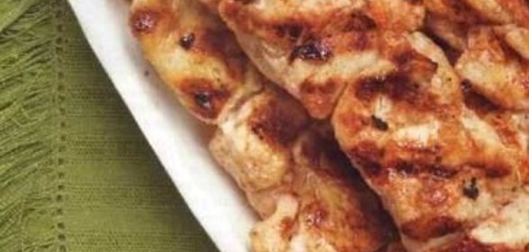 Сациви из индейки, зажаренной на вертеле