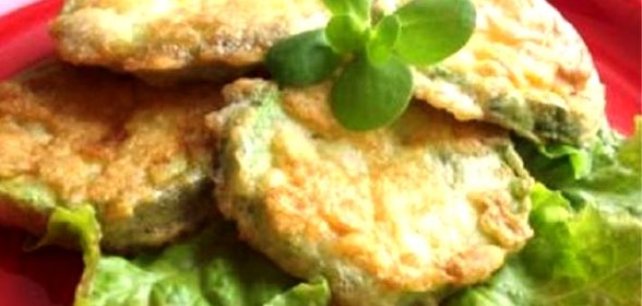 Кабачки, обжаренные в кляре