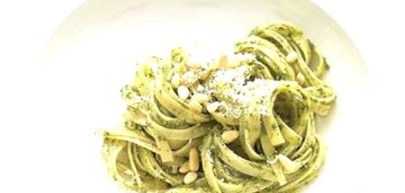 Паста с соусом Песто из шпината