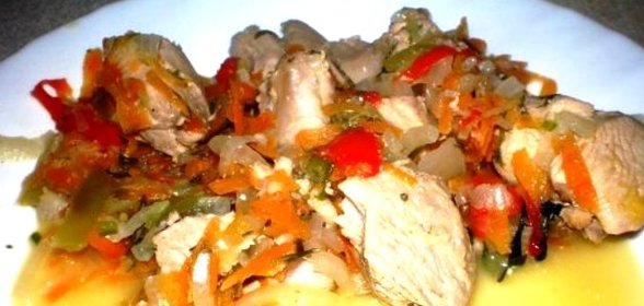 Индейка, тушеная с овощами