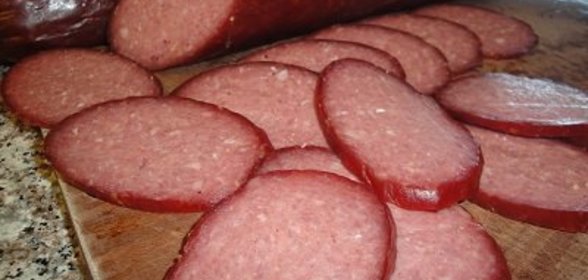 Колбаса Обалденная с Немецким акцентом,или нас и тут неплохо кормят ! ! !