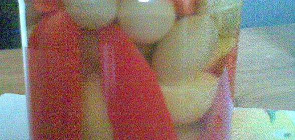 Яблочко с перчинкой и с изюминкой