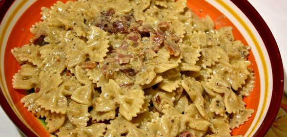 Фарфалле с песто