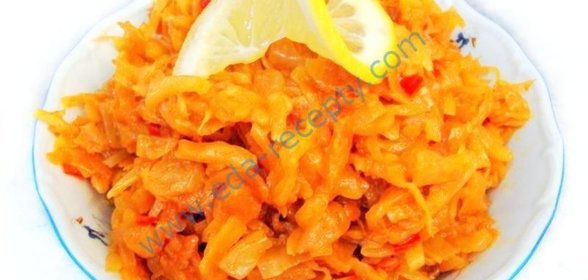 Тушеная квашеная капуста