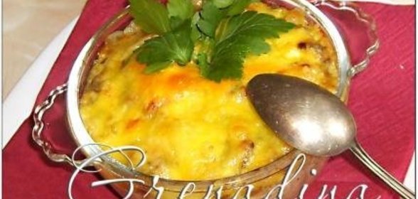 Жюльен из грибов с языком в соусе Бешамель