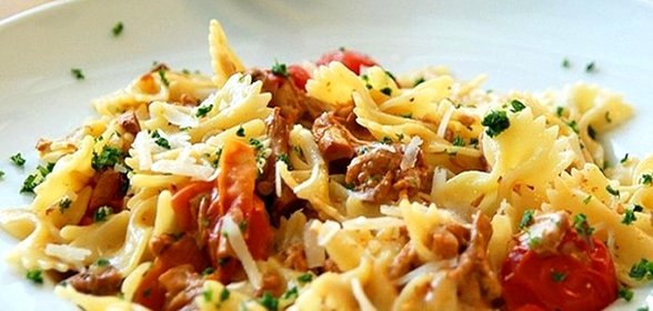 Паста с лисичками в сливочном соусе