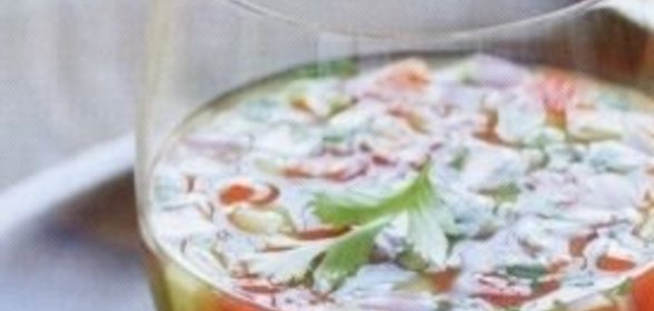 Салат из сырковой массы и фруктов