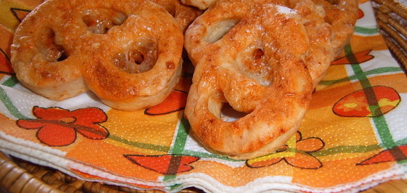 SAJTOS PEREC-ПЕРЕЦ С СЫРОМ