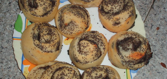 булки с маком