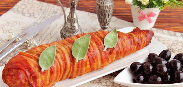 Вырезка в имбирном маринаде с маслинами