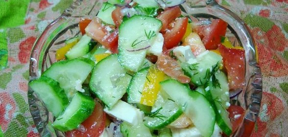 Салат с адыгейским сыром