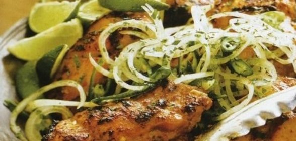 Огурцы, консервированные с овощами и зеленью