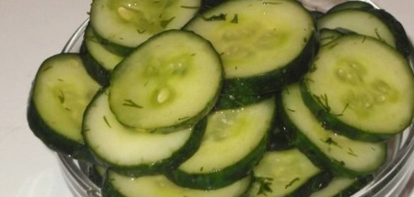 Вишневый соус и соус из красной смородины