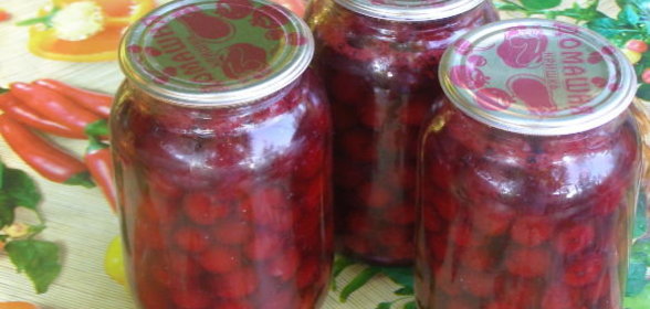 Сухое варенье-смоква из земляники