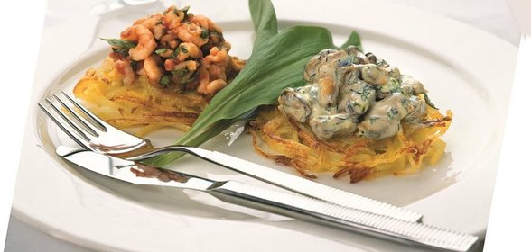 Креветки и мидии на картофеле пай