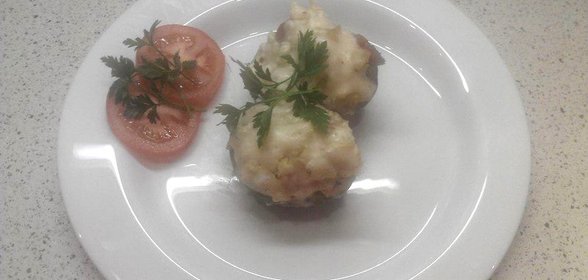 Картофельные лодочки с соусом Бешамель