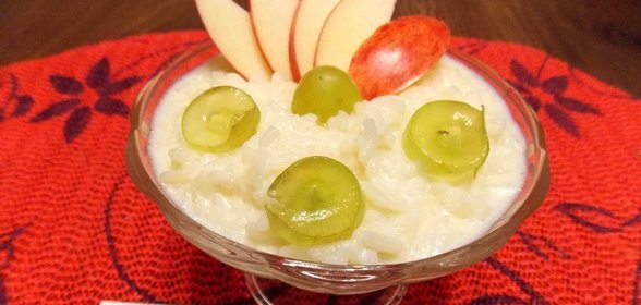 Рисовая каша с фруктами в мультиварке