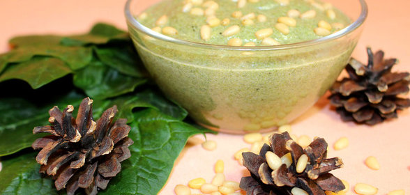 Шпинатный соус. Добавит вкуса многим блюдам. Видео