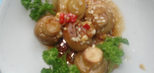 Грибы маринованные с кунжутом