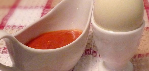 Пряный томатный соус с анчоусами