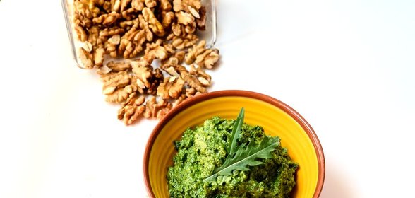 Песто из рукколы