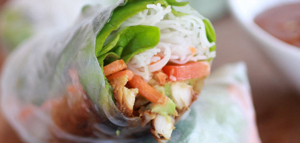 Вьетнамский ролл с куриной грудкой и морковью