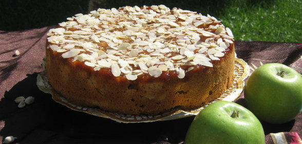 Яблочный пирог с кардамоном (Сardamom Apple Cake)/