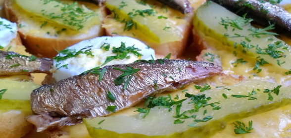 Бутерброды со шпротами