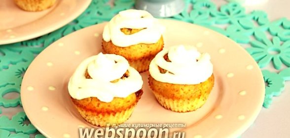 Маффины с батончиками Сникерс