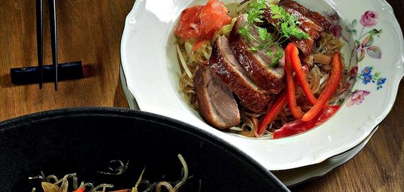 Лапша с утиной грудкой