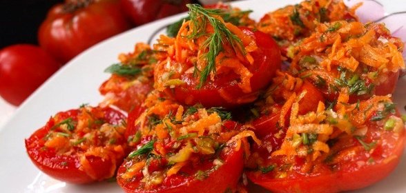 Помидоры маринованные по‑корейски