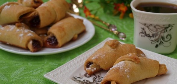 Рогалики с вареньем